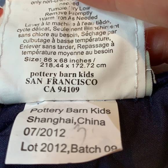 Pottery Barn kids quilt - Picture 4 of 5